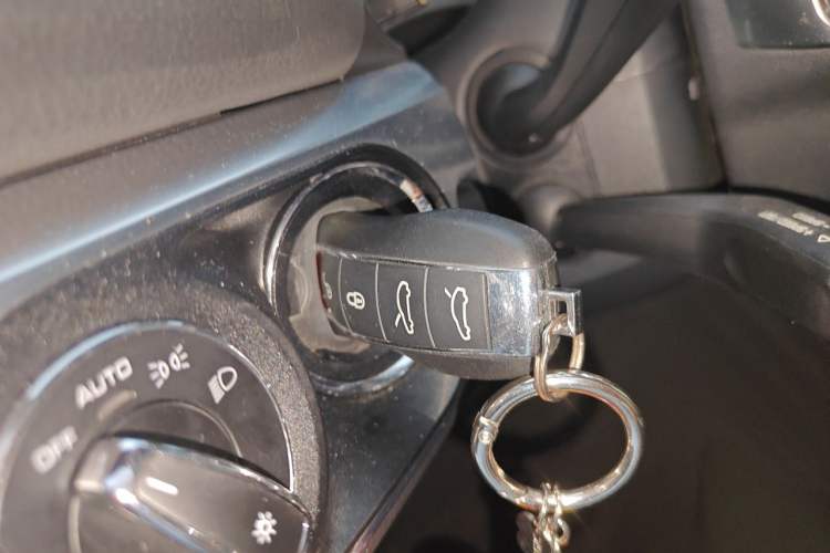 Used Porsche Cayman 2013 Cayman 2.7L Vehicle Key