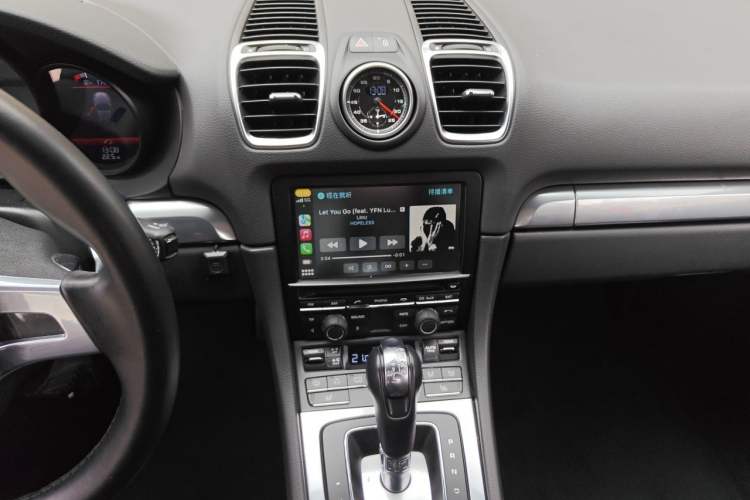 Used Porsche Cayman 2013 Cayman 2.7L Audio And AC Panel