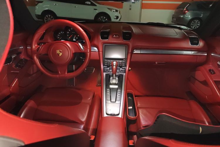 Used Porsche Cayman 2013 Cayman 2.7L Center Console