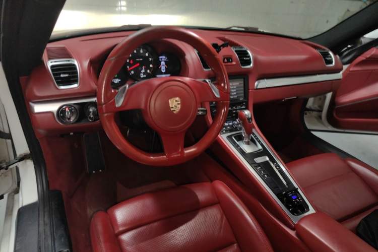 Used Porsche Cayman 2013 Cayman 2.7L Center Console