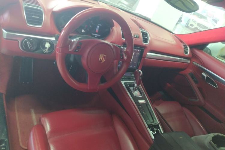 Used Porsche Cayman 2013 Cayman 2.7L Center Console