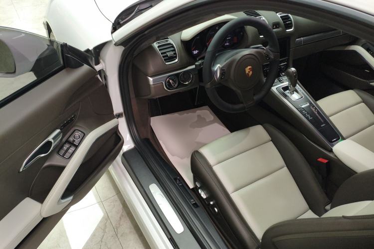Used Porsche Cayman 2013 Cayman 2.7L Driver Seat