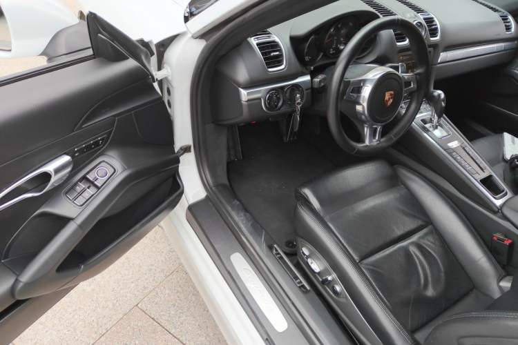 Used Porsche Cayman 2013 Cayman 2.7L Driver Seat