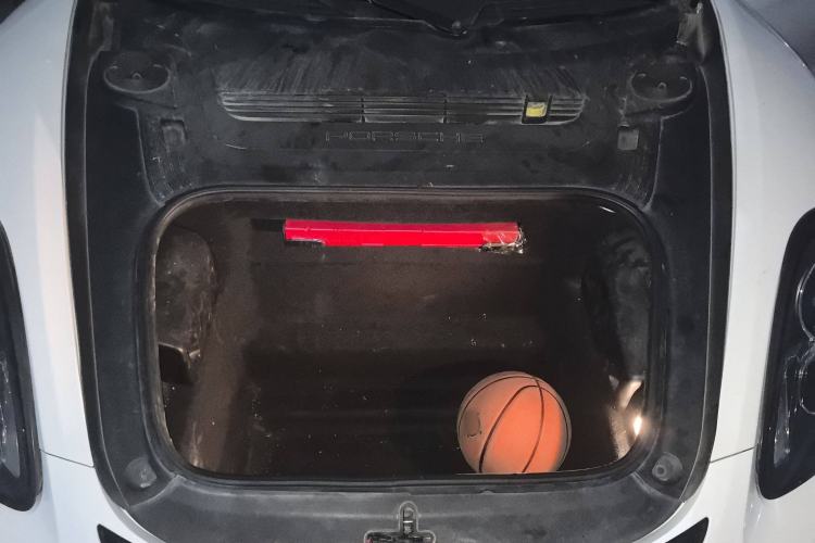Used Porsche Cayman 2013 Cayman 2.7L Engine Bay