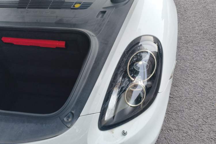 Used Porsche Cayman 2013 Cayman 2.7L Engine Bay Left