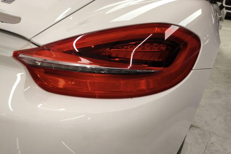 Used Porsche Cayman 2013 Cayman 2.7L Exterior 3