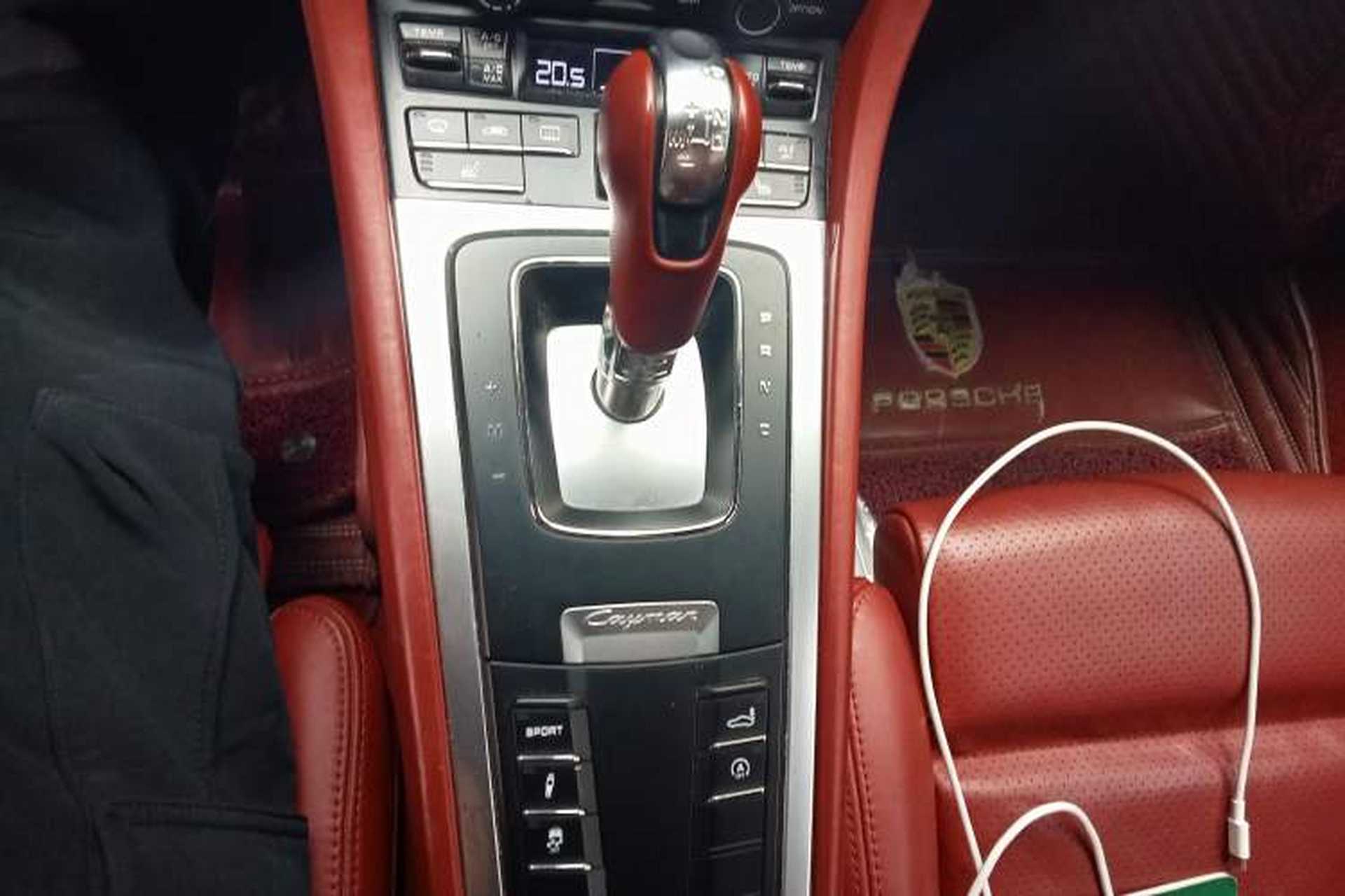 Used Porsche Cayman 2013 Cayman 2.7L Gear Lever