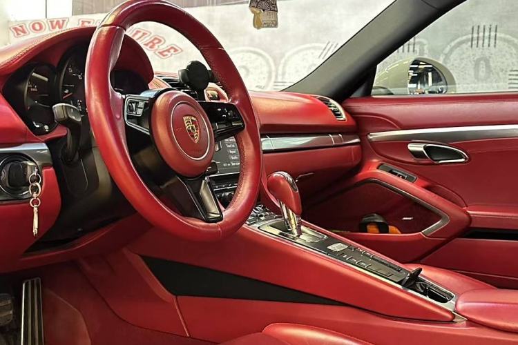 Used Porsche Cayman 2013 Cayman 2.7L Interior 1