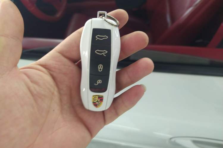 Used Porsche Cayman 2013 Cayman 2.7L Interior 1