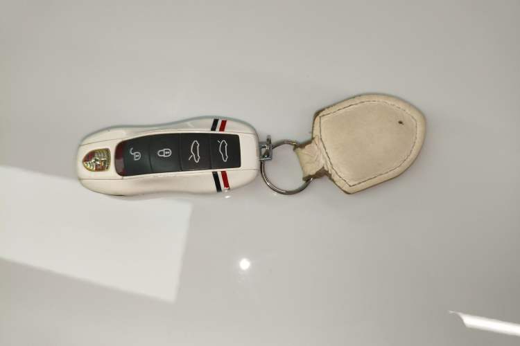 Used Porsche Cayman 2013 Cayman 2.7L Interior 1