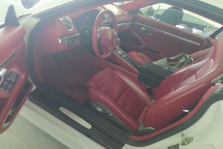 Used Porsche Cayman 2013 Cayman 2.7L Interior 3