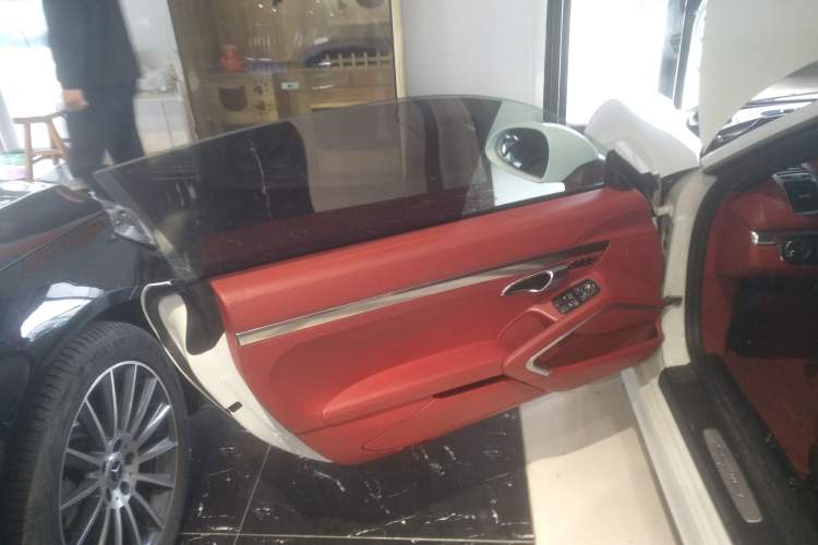Used Porsche Cayman 2013 Cayman 2.7L Interior 8