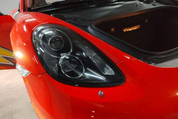 Used Porsche Cayman 2013 Cayman 2.7L Right Front Headlight