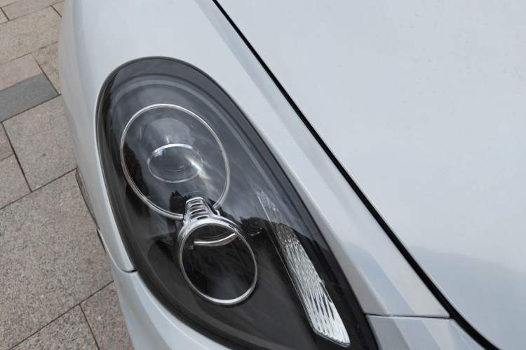 Used Porsche Cayman 2013 Cayman 2.7L Right Front Headlight