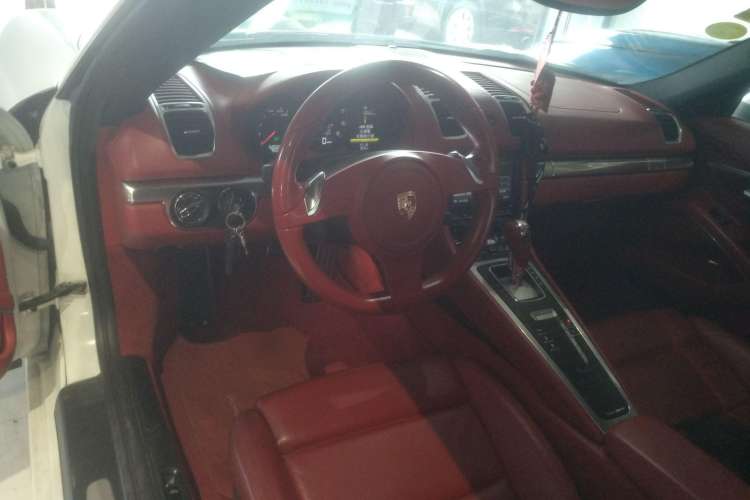 Used Porsche Cayman 2013 Cayman 2.7L Steering Wheel