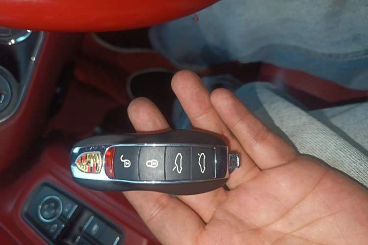 Used Porsche Cayman 2013 Cayman 2.7L Vehicle Key