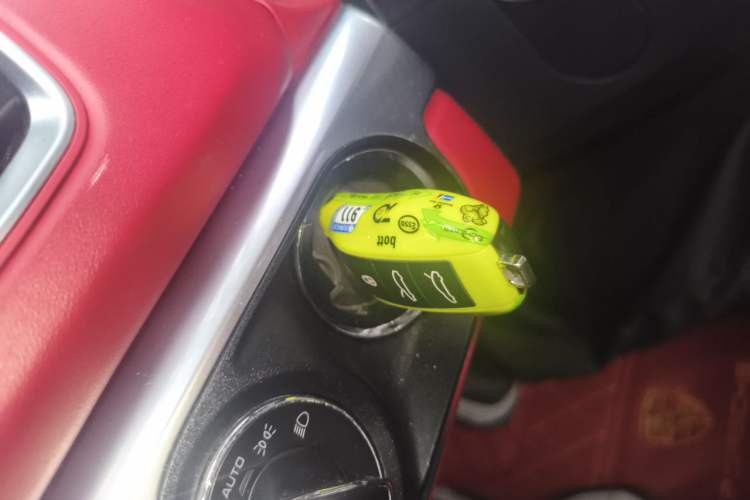 Used Porsche Cayman 2013 Cayman 2.7L Vehicle Key
