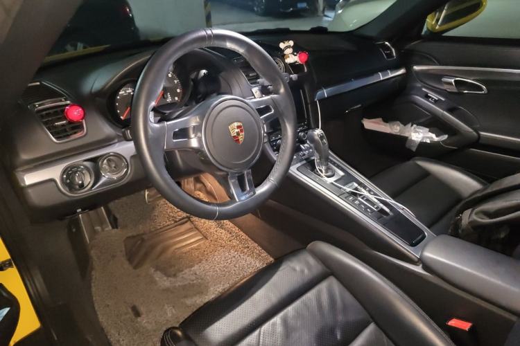 Used Porsche Cayman 2013 Cayman 2.7L Center Console