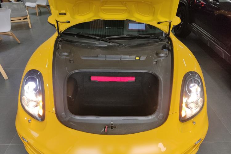 Used Porsche Cayman 2013 Cayman 2.7L Engine Bay