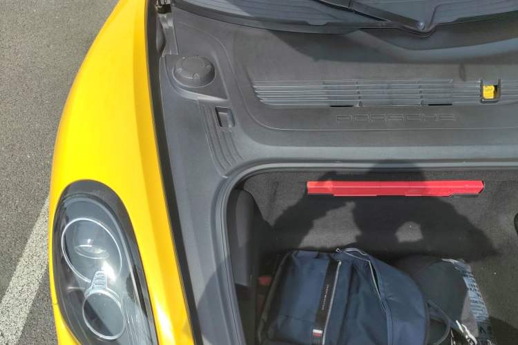 Used Porsche Cayman 2013 Cayman 2.7L Engine Bay Right