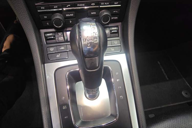 Used Porsche Cayman 2013 Cayman 2.7L Gear Lever
