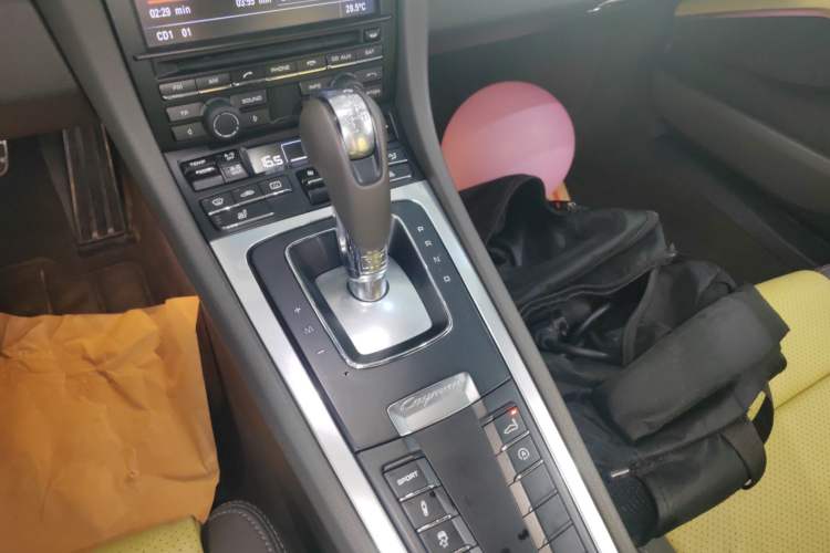 Used Porsche Cayman 2013 Cayman 2.7L Gear Lever