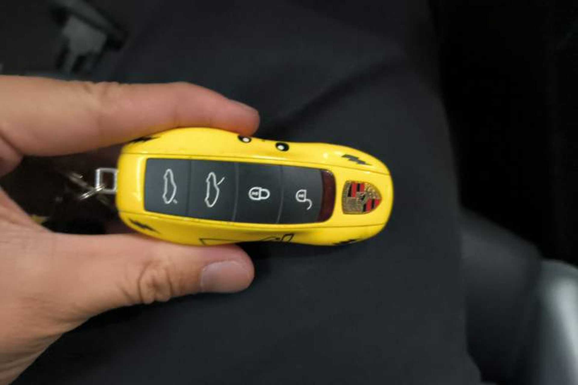 Used Porsche Cayman 2013 Cayman 2.7L Interior 1