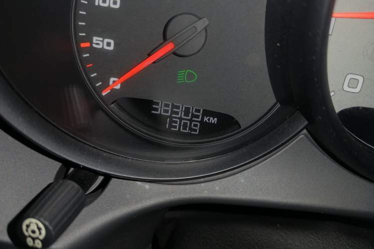 Used Porsche Cayman 2013 Cayman S 3.4L Odometer Close Up