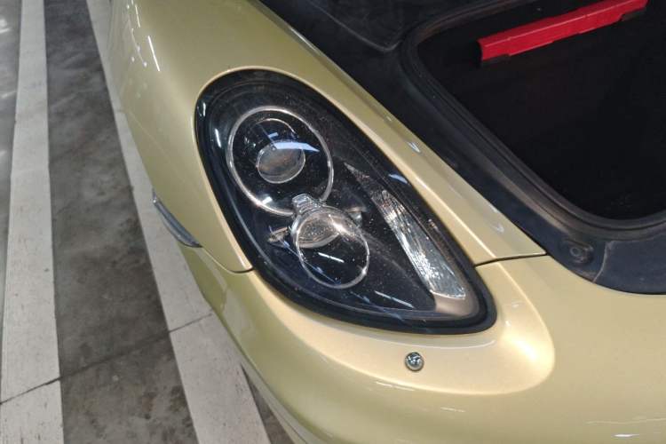 Used Porsche Cayman 2013 Cayman 2.7L Right Front Headlight