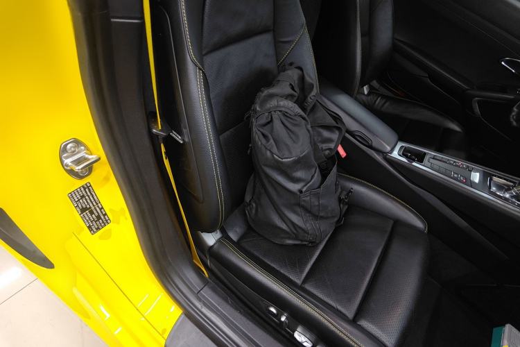 Used Porsche Cayman 2013 Cayman 2.7L Right Front Seat
