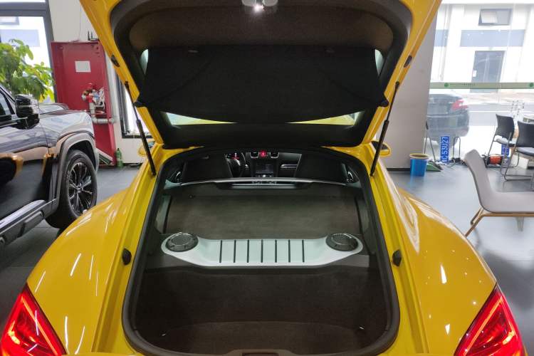 Used Porsche Cayman 2013 Cayman 2.7L Trunk