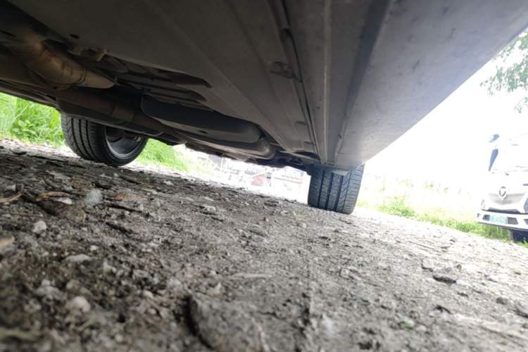 Used Porsche Cayman  Chassis Front Left