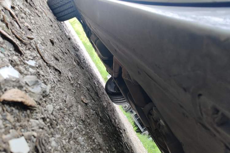 Used Porsche Cayman  Chassis Front Right