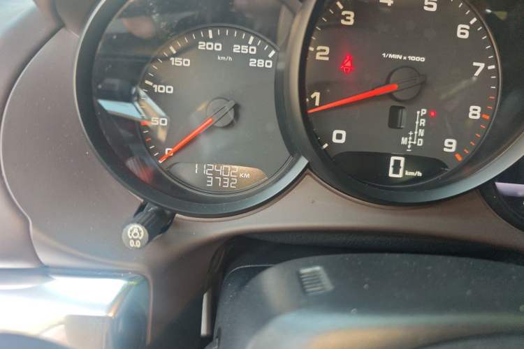Used Porsche Cayman 2015 Cayman Style Edition 2.7L Odometer Close Up