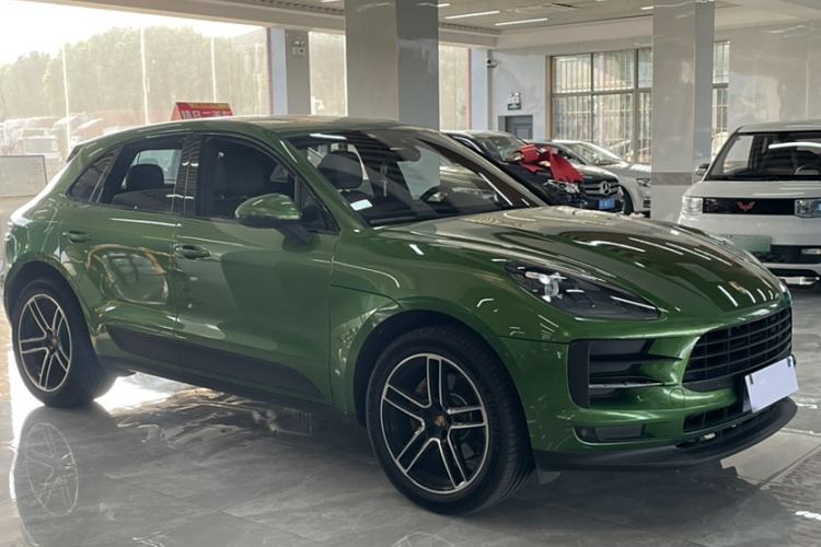 Used Porsche Macan 2018 Macan 2.0T Exterior 6