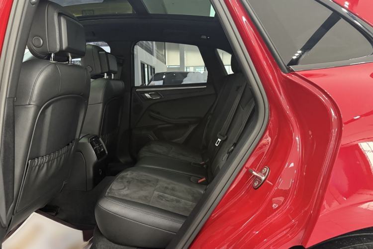 Used Porsche Macan 2020 Macan 2.0T Interior 5