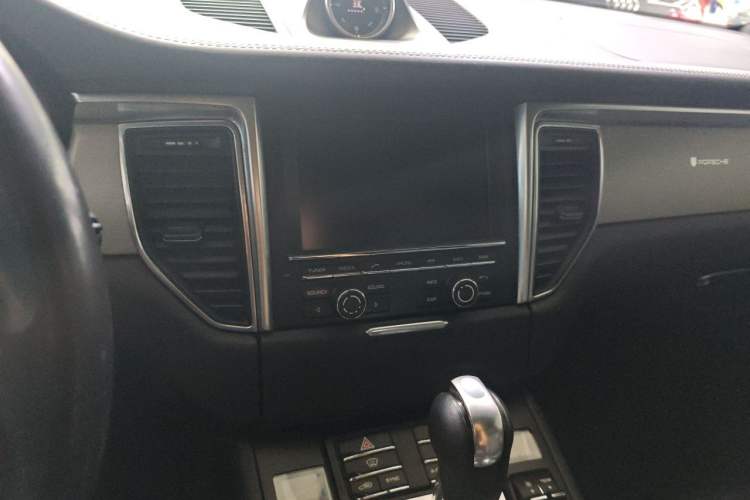 Used Porsche Macan 2014 Macan Turbo 3.6T Audio And AC Panel