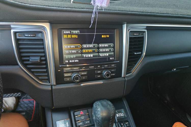 Used Porsche Macan 2014 Macan 2.0T Audio And AC Panel
