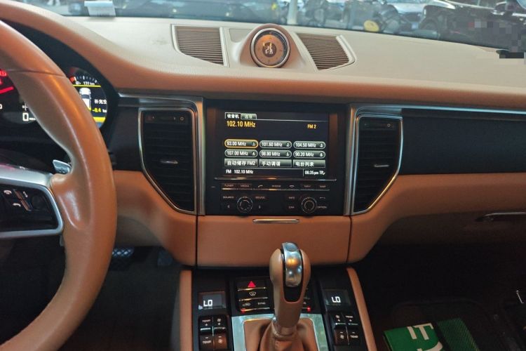 Used Porsche Macan 2014 Macan 2.0T Audio And AC Panel