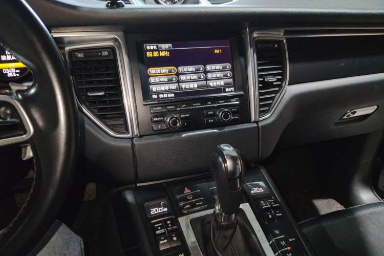 Used Porsche Macan 2014 Macan 2.0T Audio And AC Panel