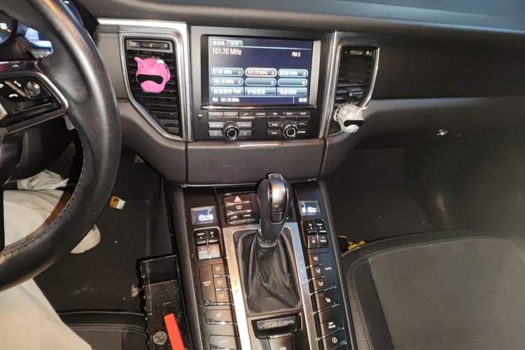 Used Porsche Macan 2014 Macan 2.0T Audio And AC Panel