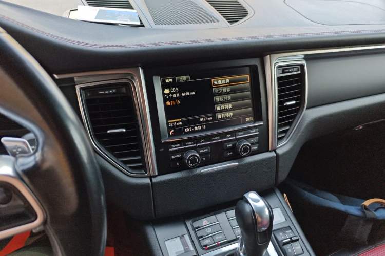 Used Porsche Macan 2014 Macan 2.0T Audio And AC Panel