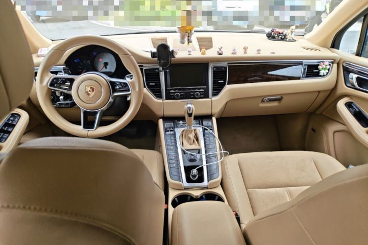 Used Porsche Macan 2014 Macan S 3.0T Center Console