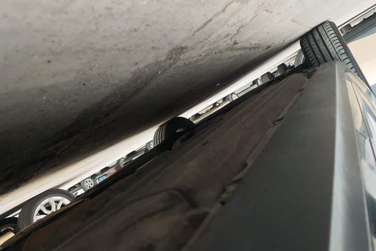 Used Porsche Macan 2014 Macan 2.0T Chassis Rear Left