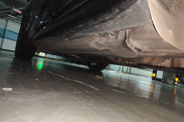 Used Porsche Macan  Chassis Rear Left