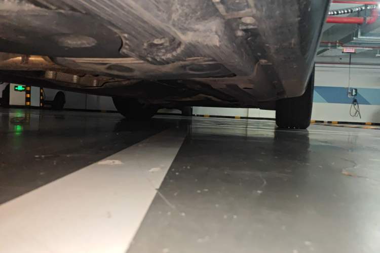 Used Porsche Macan  Chassis Rear Right