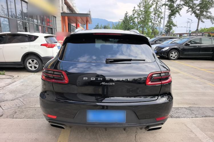 Used Porsche Macan 2014 Macan 2.0T Exterior 5