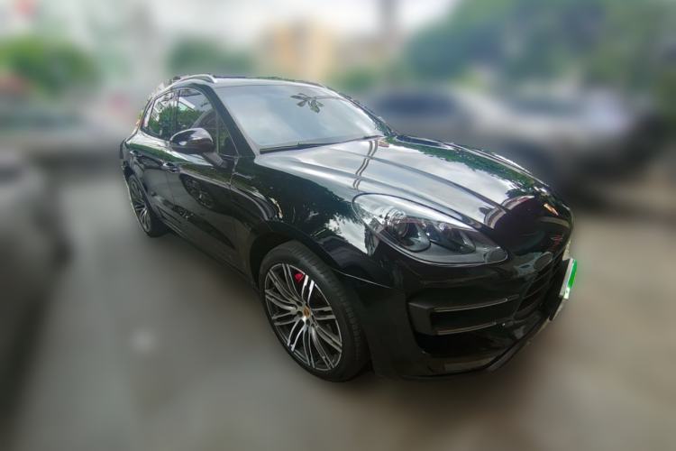 Used Porsche Macan 2014 Macan Turbo 3.6T Front Right 45 Deg