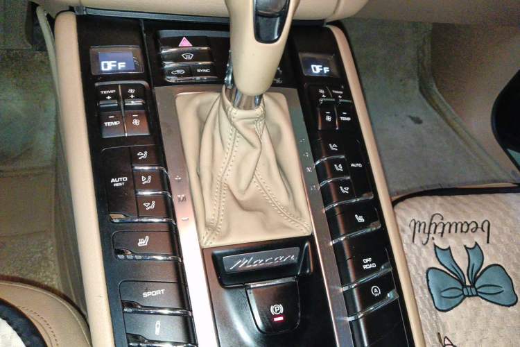 Used Porsche Macan 2014 Macan 2.0T Gear Lever