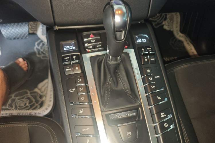 Used Porsche Macan 2014 Macan 2.0T Gear Lever